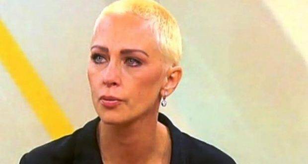 СЪЛЗИТЕ НА ЦЯЛА БЪЛГАРИЯ БЛИКНАХА. Всички знаем за рака, но това се криеше. Обичаната от всички водеща Нана Гладуиш е