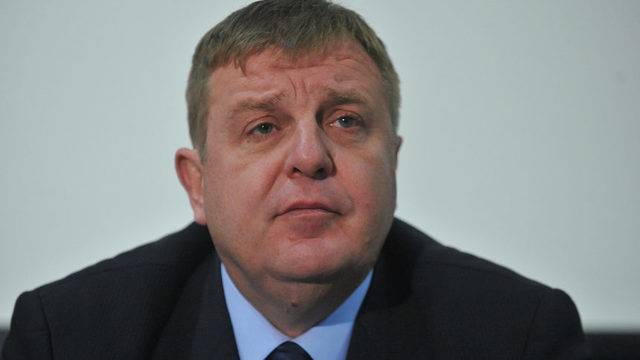 Красимир Каракачанов: Трябва да се върне смъртното наказание