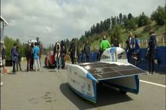 Започва най-тежкото състезание за автомобили, задвижвани от слънчева енергия