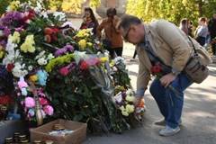 Зловещи подробности за атентата в Керч: Кръв изтичала от мъртви деца, легнали върху чинове, а лекарите ампутирали крайници,…