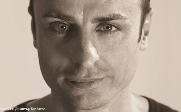 Бербатов издаде автобиография, готви се да я пуска и на английски