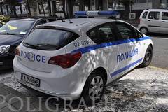Полицията хвана малки вандали, потрошили две детски площадки в „Меден рудник“