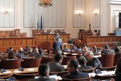 Парламентът прие единодушно на първо четене новия Закон за хората с увреждания