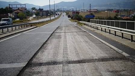 Ремонт на пътя София-Перник ограничава движението