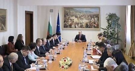 БСП представи на президента своята „Визия за България”