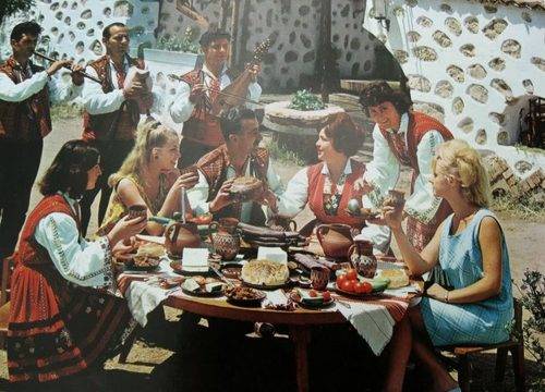 Умирали сме от глад по време на соца? Шокиращата изповед на една 60-годишна жена!