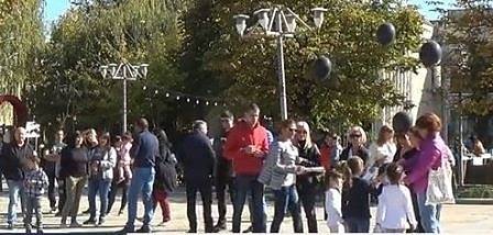 Стотици поискаха оставката на Симеонов в Гоце Делчев