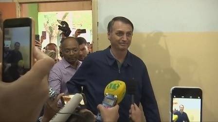 „Бразилският Тръпм” е на път да спечели президентските избори