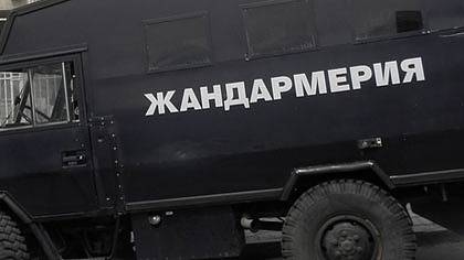 Петима полицаи пострадаха при сблъсъци с жители на Мъглиж