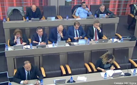 Общински съвет решава за новите почетни граждани на Бургас