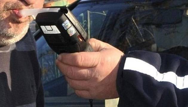 ВАЖНО за шофьорите! Ето какви са Ви правата при проверка с дрегер!