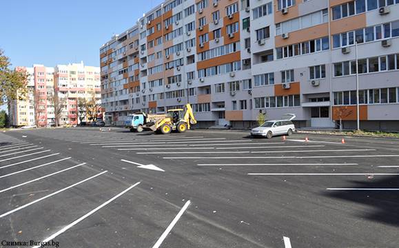 До няколко дни отварят новия паркинг на бул. „Мария Луиза“