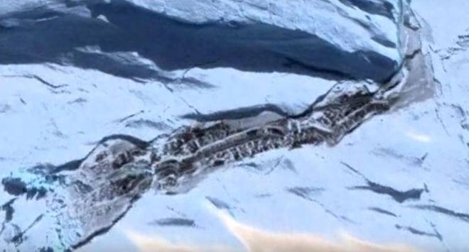 Разтапящи се ледове на Антарктида разкриват древна структура