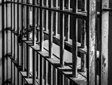 Четирима в ареста при акция на полицията за наркотици