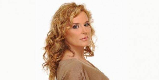 Аня Пенчева: Родопски лечител ми препоръча тези две домашни лекарства и оттогава не съм боледувала!