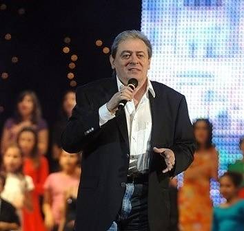 50 години на сцена ще отпразнува Михаил Белчев на имения си ден