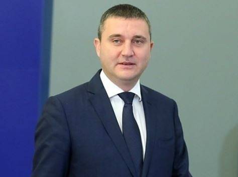 Горанов: Агенцията по вписвания не трябва да се дамгосва заради проблема с Търговския регистър