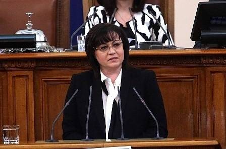 Корнелия Нинова избухна с гневна тирада срещу пакта на ООН за миграцията