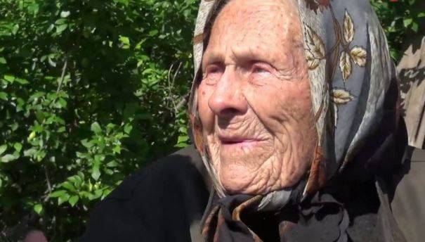 Преходът в очите на една измъчена 74-годишна баба: Ядяхме по три пъти на ден, при Костов по два пъти, сега се храня веднъж,…