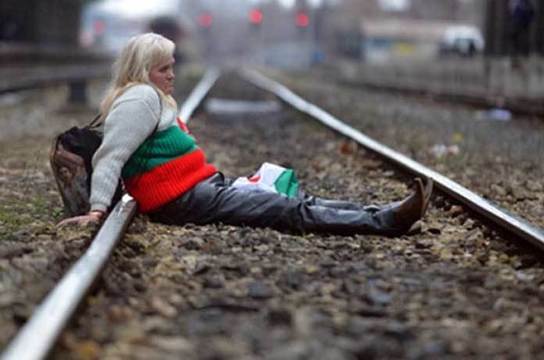 За 20 години: Токът е скочил над 120 пъти, храните са поскъпнали 50 пъти, а заплатите едва 4!