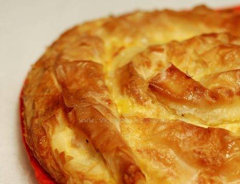 Изскача от тавата! Става пухкава и сочна! Вижте как се прави баница-царица!