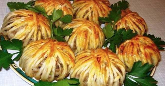 Те слагат в малкия си джоб традиционните кюфтета! Лесно, красиво и феноменално вкусно: