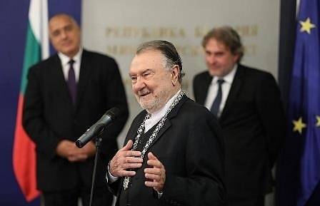 Васил Михайлов с орден „Паисий Хилендарски” за заслуги към българската култура