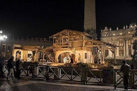 Коледната сцена на Рождеството на пл. „Свети Петър“ ще бъде изваяна от пясък