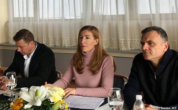 Екипът на Ангелкова прогнозира 5% ръст на туристите тази зима