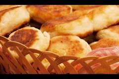 Лесни мекици със сирене