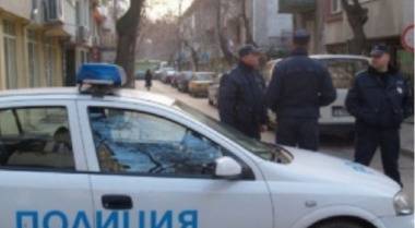 Мъж се нахвърлил да изнасилва пловдивчанка, разбил паркирана кола, а след това….