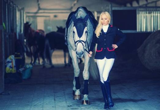 Българската езда с нови одежди от Horse Fashion Edition