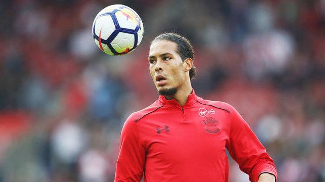 Футболни трансфери