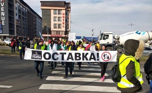 ПОРЕДНА НЕДЕЛЯ НА ПРОТЕСТИ В СТРАНАТА MEDIAMIX МЕДИЯМИКС-НОВИНИТЕ НА ЕДНО МЯСТО