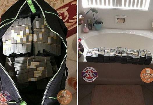 Изумителна история: Мъж си купи сейф на аукцион, а вътре откри истинско съкровище (СНИМКИВИДЕО)