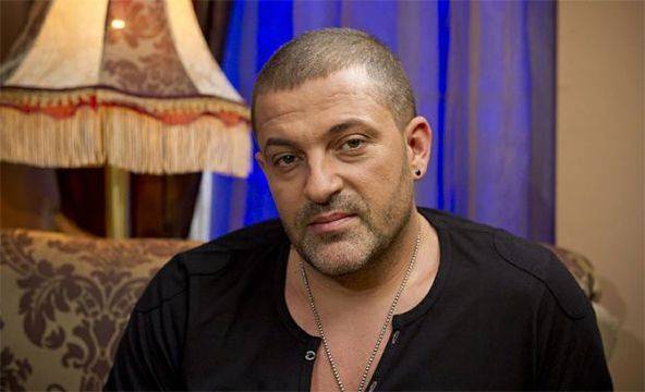 Мис Бони закова Цецо Андреев! (Виж как изригна срещу нападките на гримьора)