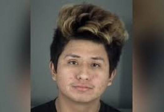 Геймър изнасилил ученичка, забравяйки да изключи микрофона по време на игра