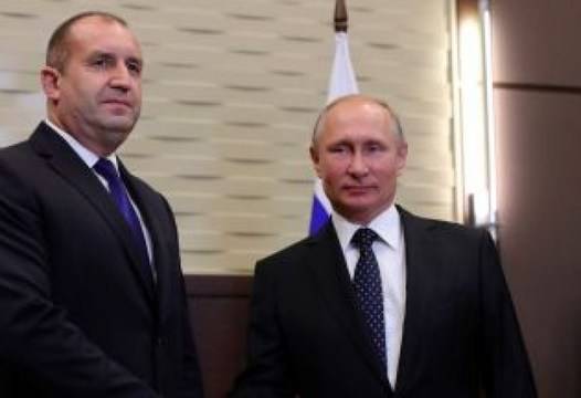 Американски разузнавач: Румен Радев е част от глобален таен план на Путин за завладяването на Европа и САЩ