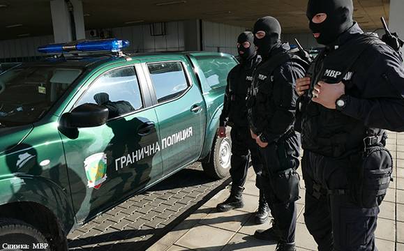 Франция предаде сем. Баневи на българските власти