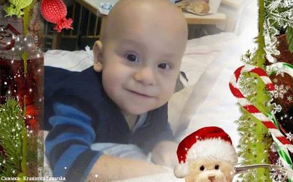 Да помогнем на бебе Вики – потърсете благотворителния щанд на HandMade базара в НХК