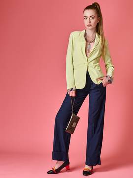 Рекламна и каталожна фотография на бельо, бански и дрехи от Русалин Илиев във Варна