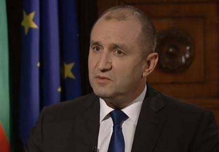 Вижте какво каза Радев за протестите, институциите, дали ще прави партия и скандалите около съпругата му