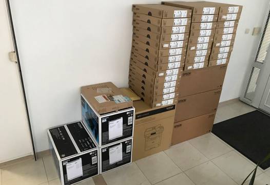 Наш млад бизнесмен си призна за далавери с обществени поръчки в болница и училище и предизвика фурор в мрежата