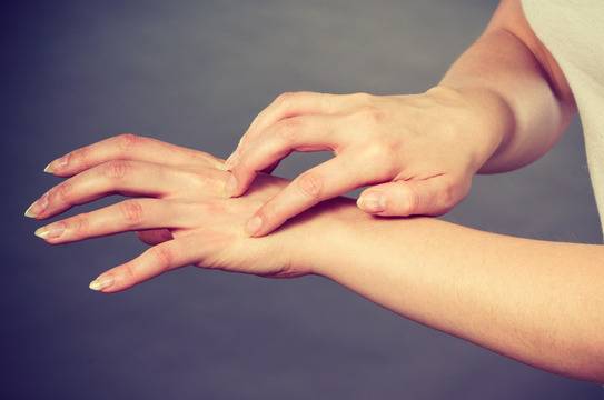 8 симптоми на чернодробно заболяване и 1 решение