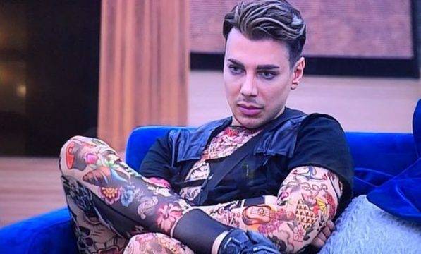 Детската снимка на Валентин Кулагин взриви феновете му: Модна икона съм от малък!