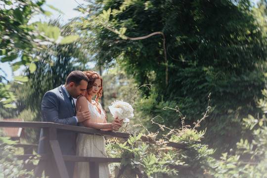 Сватбен фотограф. Портретна, семейна и детска фотография.