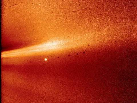 Вижте първата снимка от вътрешността на слънчевата атмосфера, изпратена от сондата Паркър