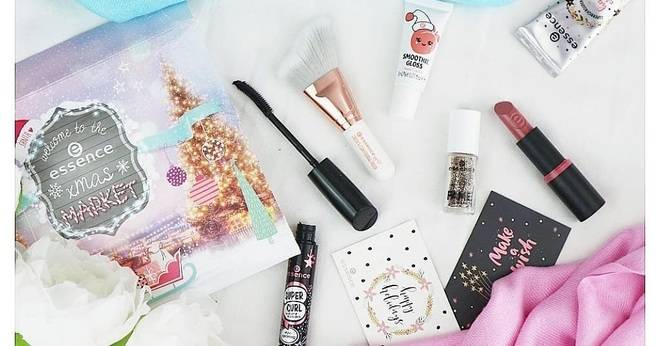 Спечелете всеки ден козметични награди от Antoanet Popova