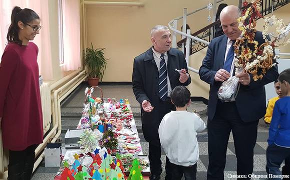 Благотворителна кауза отново обедини децата от СУ „Иван Вазов“ Поморие