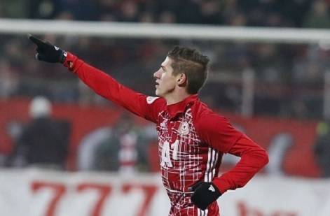 ЦСКА иска почти 10 милиона за Десподов – SportVox